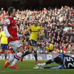 Dua Gol Indah yang Memuaskan Wenger