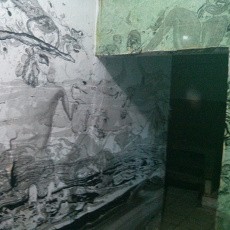 Warga Berduyun-duyun Lihat Lukisan Misterius di Cawang