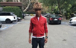 Pharrell Lelang Topi di Grammy Awards 2014 via eBay