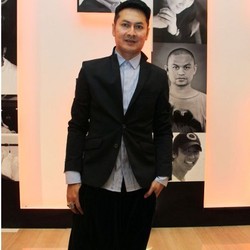 Denny Wirawan Untung Besar Saat Baru Jadi Desainer karena Krisis Moneter