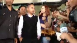 KPK Sebut Catherine Wilson Terima Mobil dari Wawan