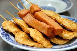 Mau Cicip Tian Bu La? Otak-otak Goreng a la Taiwan yang Manis Gurih