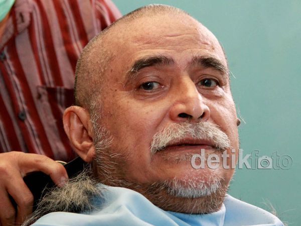 Demi Film, Slamet Rahardjo Gunduli Rambut