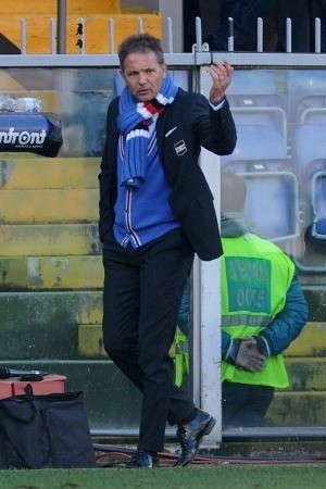 Akui Milan Lebih Baik, Mihajlovic Enggan Komentari Wasit