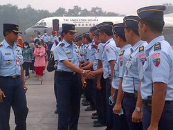 Kabut Asap Pekanbaru, Pesawat Pangko Ops TNI AU Sempat Tunda Penerbangan