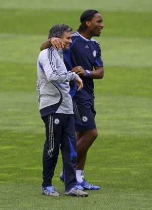 Jika Mourinho Meminta, Drogba Mau Balik ke Chelsea