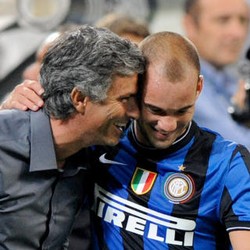 Dekat dengan Mourinho, Sneijder Berharap Bisa Bantu Galatasaray Menang