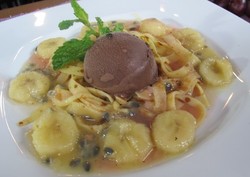 Resep Dessert: Crepe Fregatele with Exotic Compote