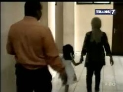 Ribut-ribut Mi Instan, Mata Balita Buta Terkena Gagang Sapu