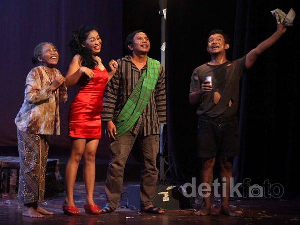 Pentas Teater Mega Mega Pentas Teater Mega Mega