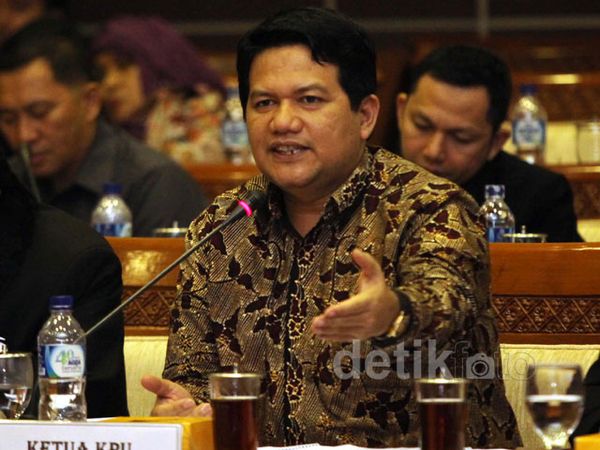 Komisi I Gelar Rapat dengan KPU