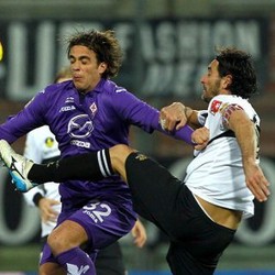 Diwarnai Tiga Kartu Merah, Parma-Fiorentina Berakhir Imbang 2-2