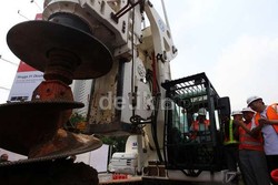 Warisan Proyek Sutiyoso ke Jokowi yang Alot