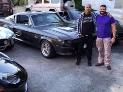 Pejudi Ini Koleksi Mobil Mewah