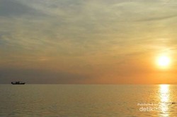 Sunset Tercantik di Ujung Pulau Tidung