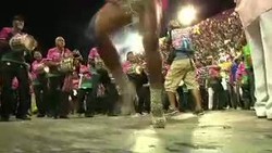 Gadis dari Pemukiman Kumuh Terpilih Jadi Ratu Samba