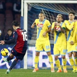 Fokus ke Swansea dan Livorno, Napoli Diminta Tak Lengah seperti Lawan Genoa