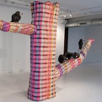 Ribuan Krayon Dijadikan Patung Binatang