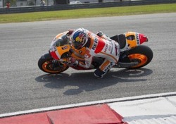 Giliran Pedrosa yang Tercepat