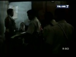 PSK Menangis Ikuti Tes Darah HIV AIDS