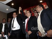 Capres Konvensi Rakyat Kumpul di Kantor Yusril