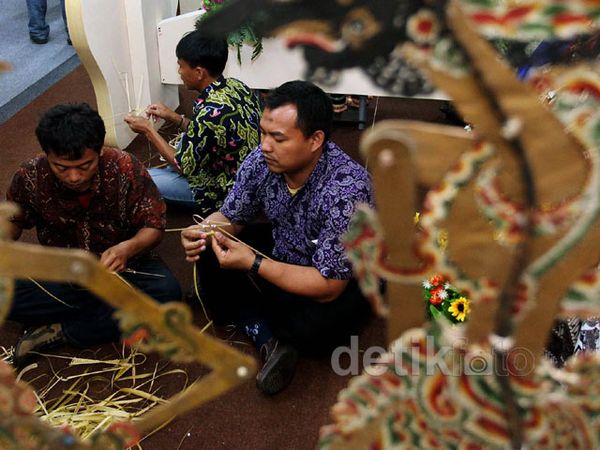 Wayang Masuk Mal
