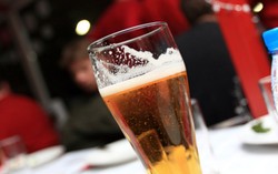 Pecandu Alkohol di Kanada Diberi Latihan Membuat Bir Dan Wine