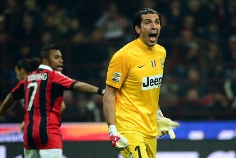 Dua Dekade Buffon Versus Milan