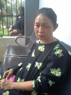 Petugas Dinsos Jaksel: Saat Ditangkap Dewi Bicara Sendiri