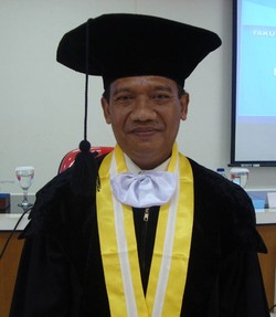 Kepemimpinan Juragan Bisa Diterapkan di Birokrasi