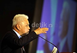 Sikap Resmi PAN: Timwas Century Tidak Usah Panggil Paksa Boediono