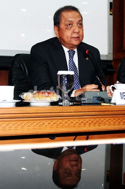 Soal Kabinet Bayangan, Golkar: Menang Pilpres Dulu