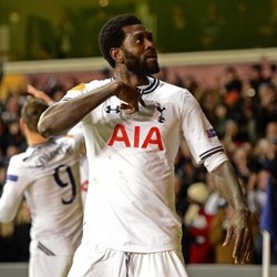 Gol Pelipur Duka Cita Adebayor
