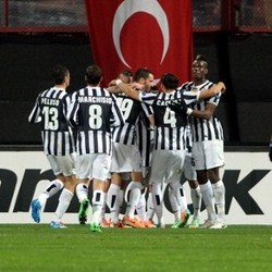 Singkirkan Trabzonspor, Juve Jumpa Fiorentina