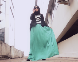 Video: Hijab Style Mix & Match Outerwear