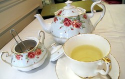 Cacaote: Afternoon Tea Cantik di Patisserie a la Istana