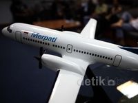 Karyawan Merpati Demo Minta Pembayaran Gaji