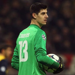 Courtois Tak Mau Buru-buru Tentukan Masa Depannya