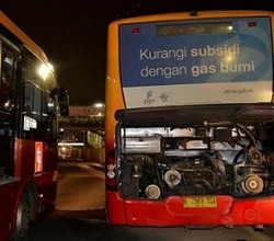 Ahok Akan Cek Operator TransJ yang Terbakar di Grogol dan HI