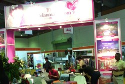 Romantis! ITHF 2014 Tebar Paket Liburan Bulan Madu