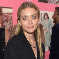 Mary-Kate Olsen Akan Segera Menikahi Olivier Sarkozy