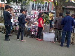 PKL di Bandung Kembali Turun ke Zona Merah