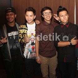 Musim Boyband Meredup, Personel SM*SH Jajal Sinetron