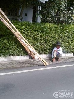 Inspirasi dari Jalanan, Mereka yang Tak Menyerah oleh Keadaan