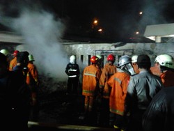 Kebakaran di Pasar Klender Lama Diduga dari Korsleting Listrik TV