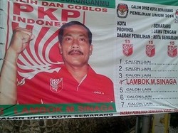 Caleg yang Ikut Ritual ke Gua Langse Berangkat Bersama Keluarganya