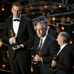Gravity Dominasi Perolehan Piala Oscar Sementara