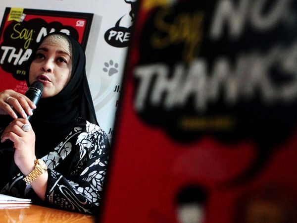 Peluncuran Buku Anti Miras