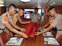Taruna Korps Suplai TK IV Magang di KRI 