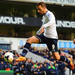 Gol Tunggal Soldado Menangkan Spurs atas Cardiff